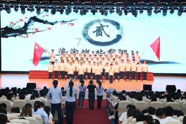 鲨鱼是保护动物吗游戏画面
